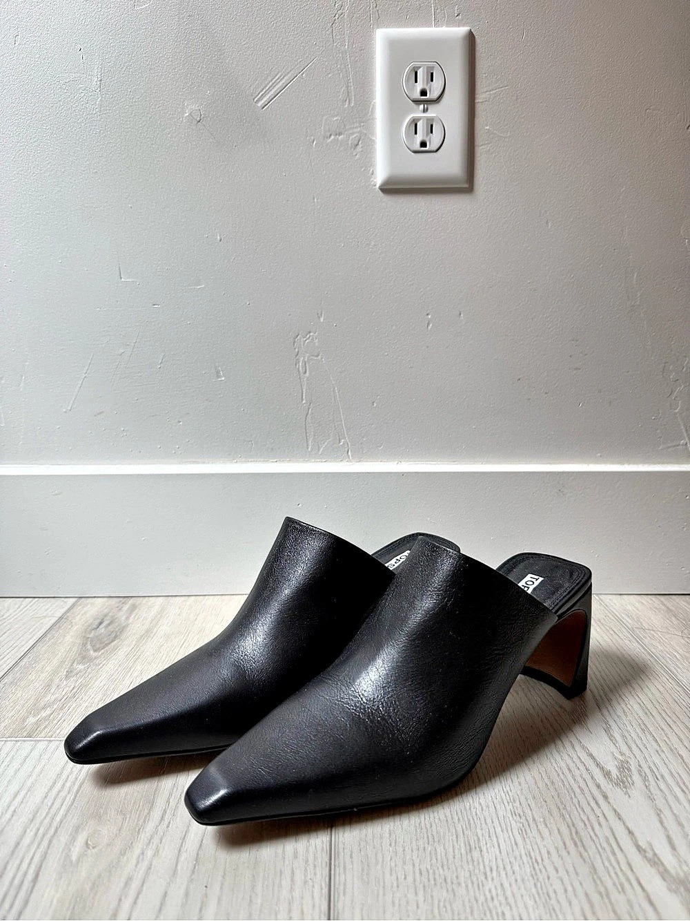 Topshop Cindy Premium Leather Pointed Toe Heeled Mules